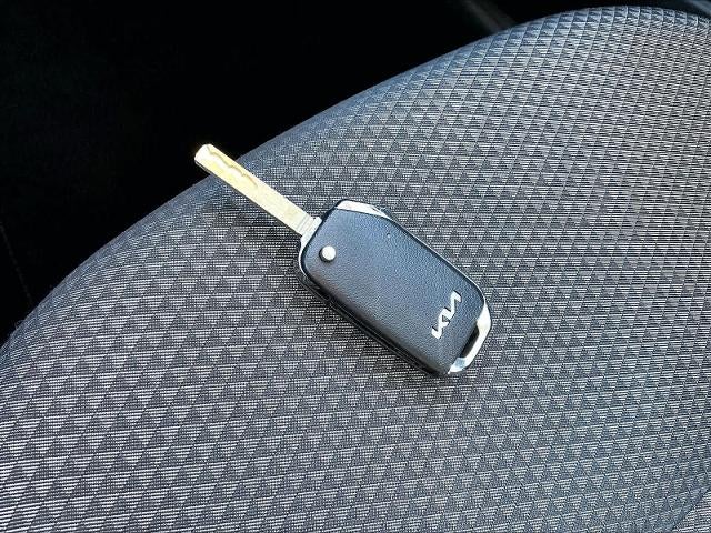 2024 Kia Soul LX IVT