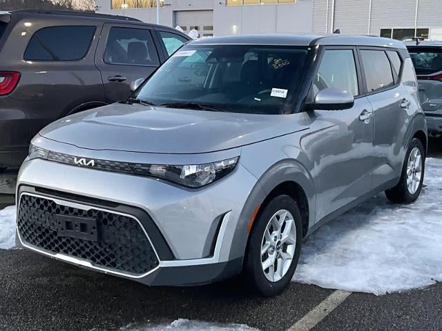 2024 Kia Soul LX IVT