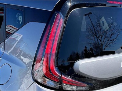 2024 Kia Soul LX IVT