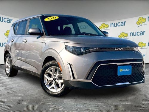 2023 Kia Soul LX IVT