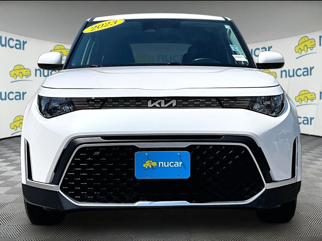 2023 Kia Soul LX IVT