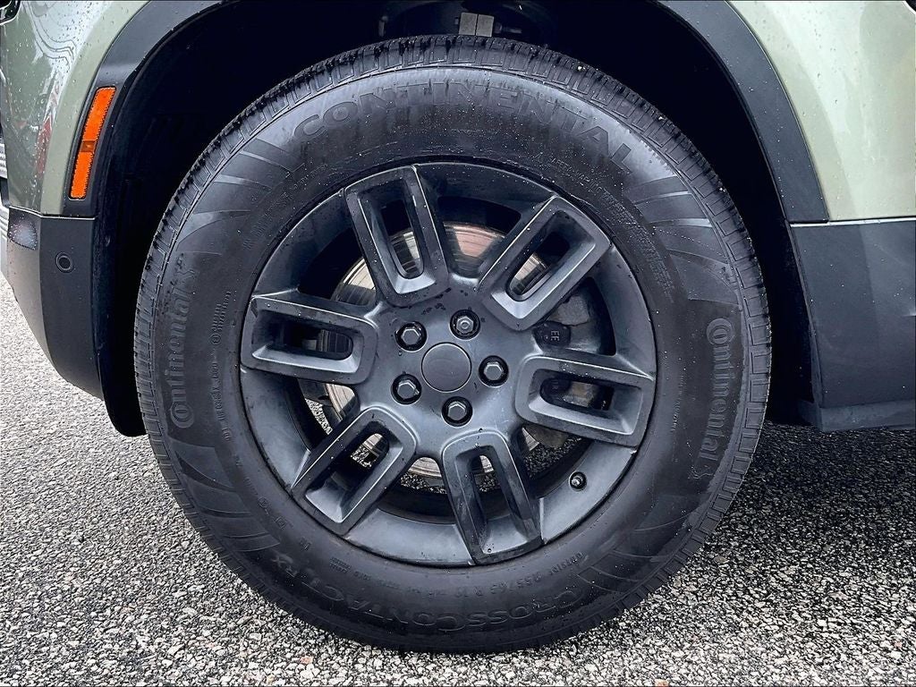 2020 Land Rover Defender S