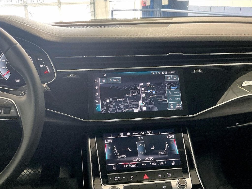 2023 Audi Q8 Premium