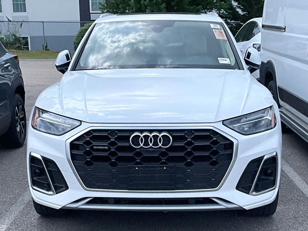 2022 Audi Q5 S line Premium Plus