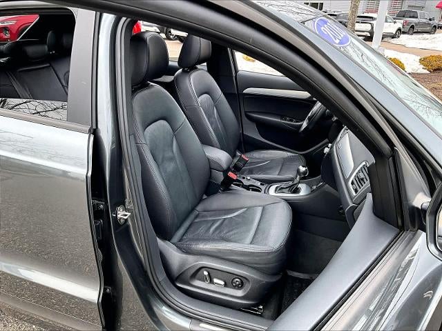 2018 Audi Q3 2.0 TFSI Premium quattro AWD