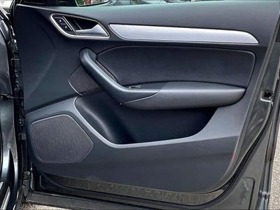 2018 Audi Q3 2.0 TFSI Premium quattro AWD