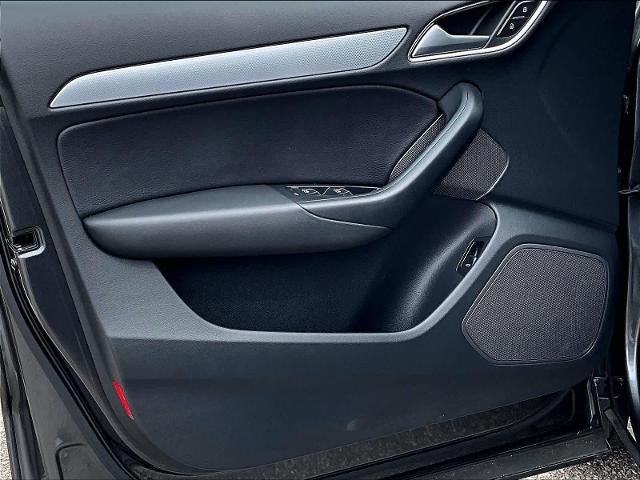 2018 Audi Q3 2.0 TFSI Premium quattro AWD