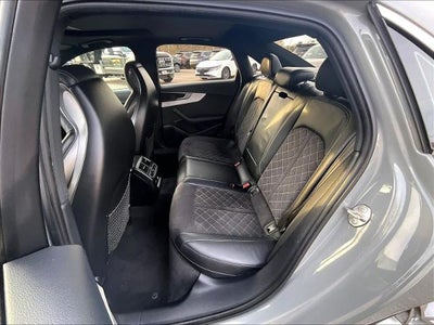 2019 Audi S4 Premium Plus 3.0 TFSI quattro