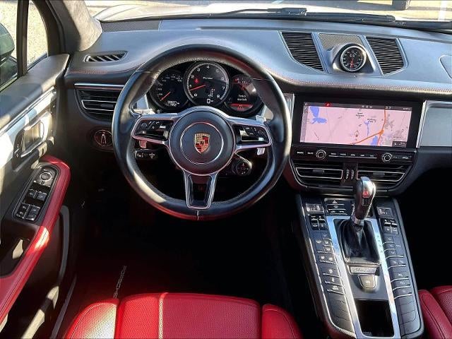 2021 Porsche Macan Turbo AWD
