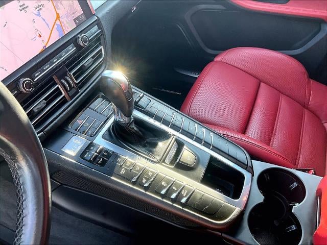 2021 Porsche Macan Turbo AWD