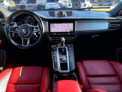 2021 Porsche Macan Turbo AWD