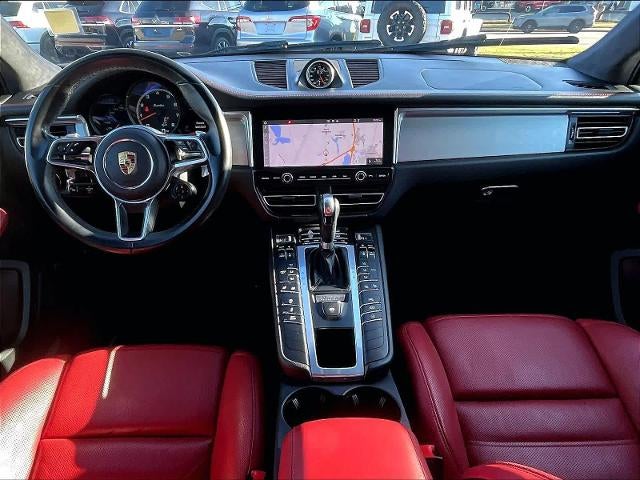 2021 Porsche Macan Turbo AWD