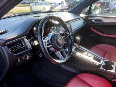 2021 Porsche Macan Turbo AWD