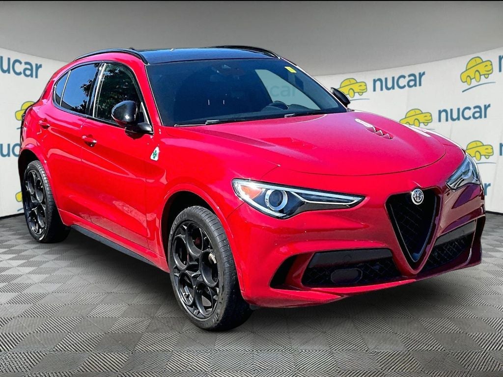 2022 Alfa Romeo Stelvio Quadrifoglio