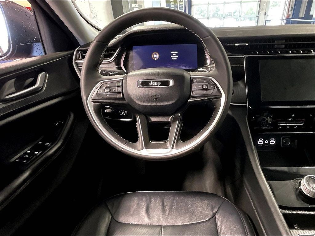 2023 Jeep Grand Cherokee Laredo