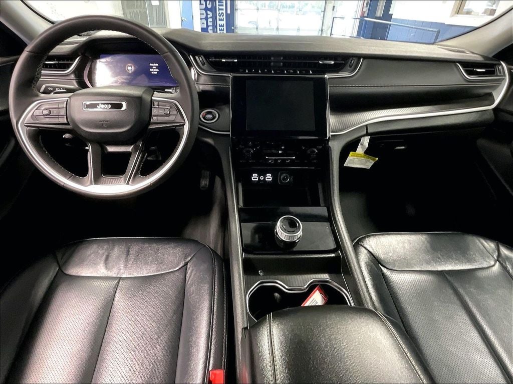 2023 Jeep Grand Cherokee Laredo