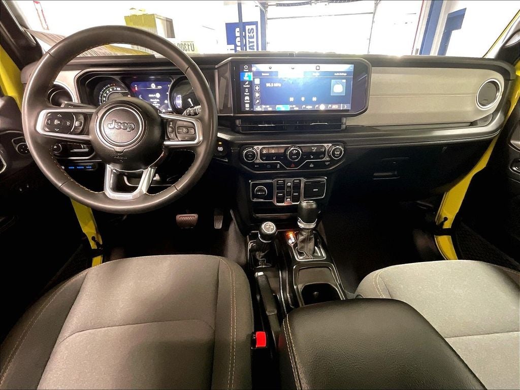 2024 Jeep Wrangler Sahara 4xe