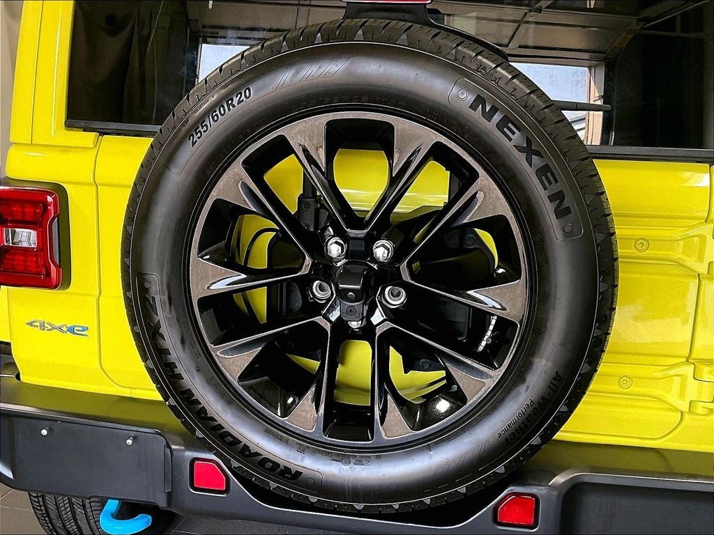 2024 Jeep Wrangler Sahara 4xe