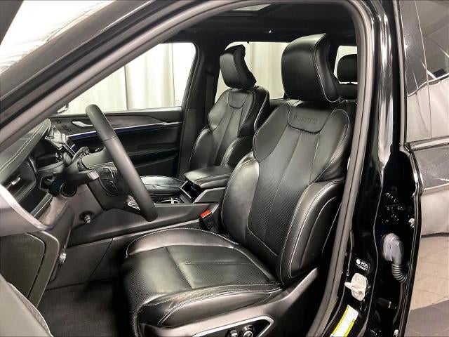 2023 Jeep Grand Cherokee 4xe Overland 4x4