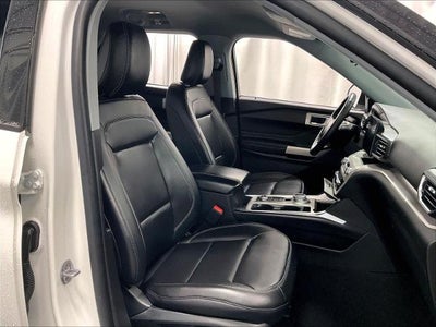 2023 Ford Explorer XLT 4WD