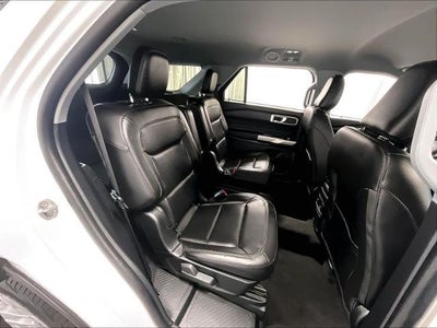 2023 Ford Explorer XLT 4WD