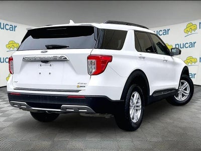 2023 Ford Explorer XLT 4WD