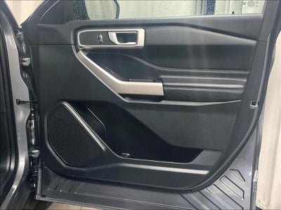 2023 Ford Explorer XLT 4WD