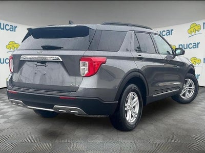 2023 Ford Explorer XLT 4WD