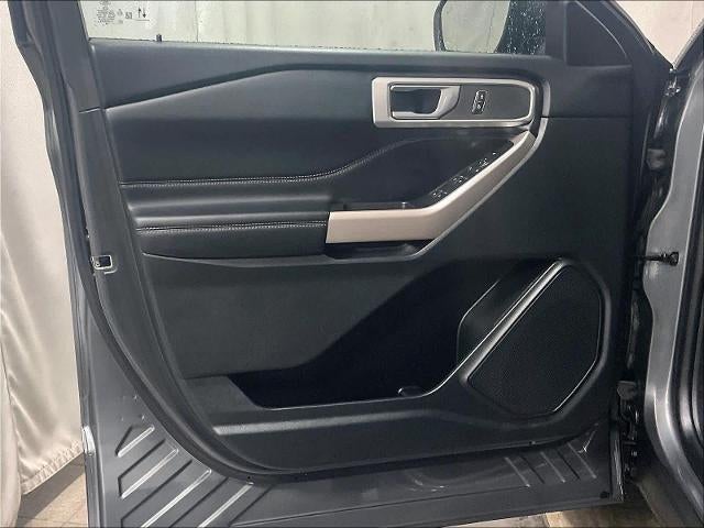 2023 Ford Explorer XLT 4WD