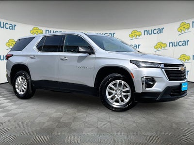 2022 Chevrolet Traverse LS