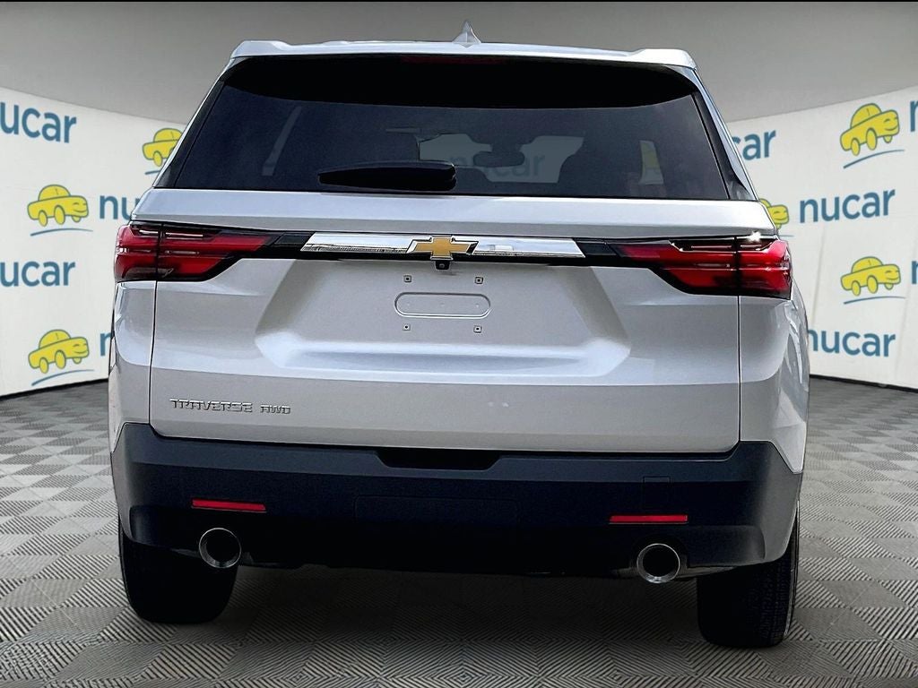 2022 Chevrolet Traverse LS