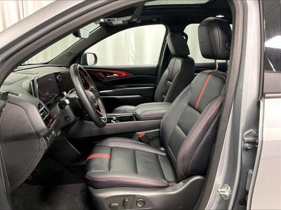 2025 Chevrolet Traverse RS w/2RS