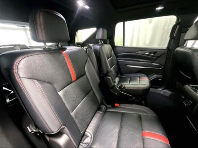 2025 Chevrolet Traverse RS w/2RS