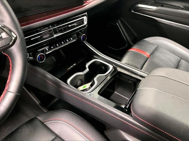 2025 Chevrolet Traverse RS w/2RS