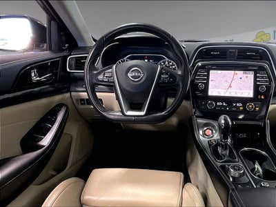 2023 Nissan Maxima Platinum