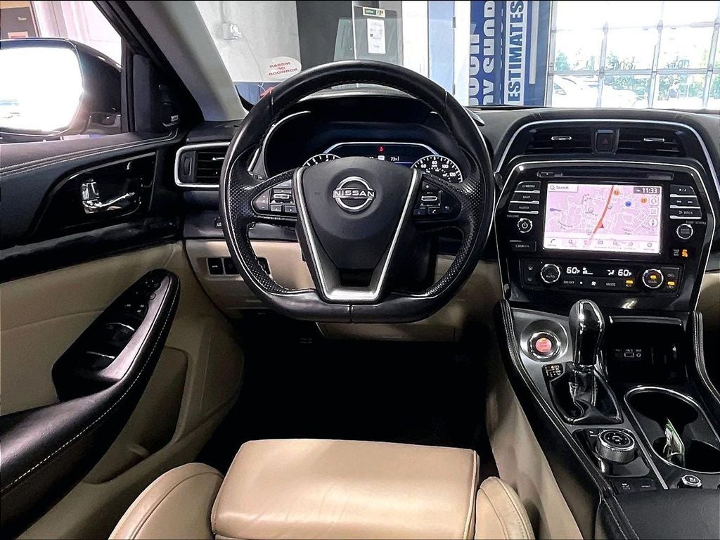 2023 Nissan Maxima Platinum
