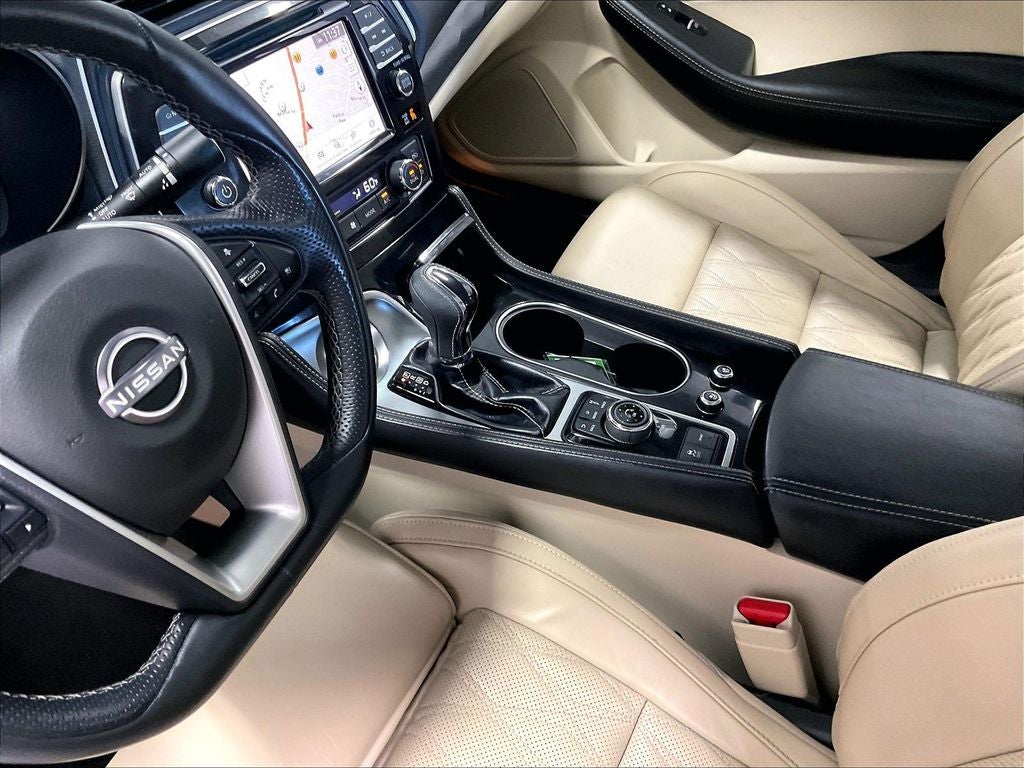 2023 Nissan Maxima Platinum