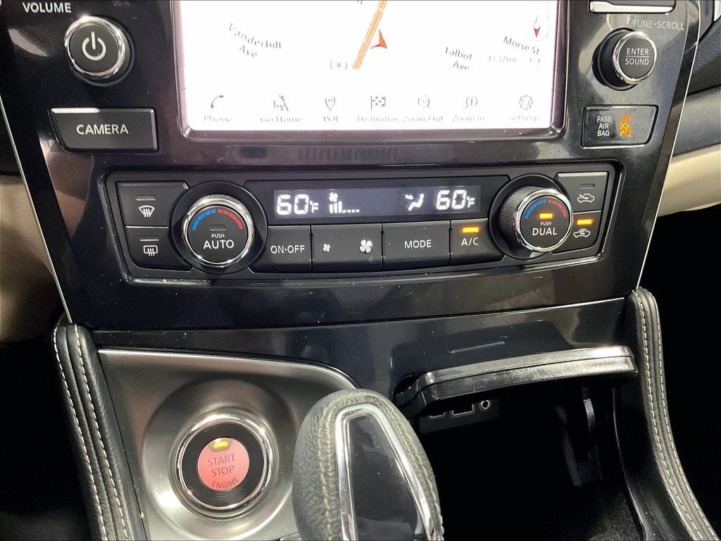 2023 Nissan Maxima Platinum