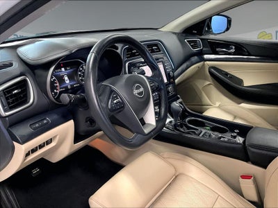 2023 Nissan Maxima Platinum
