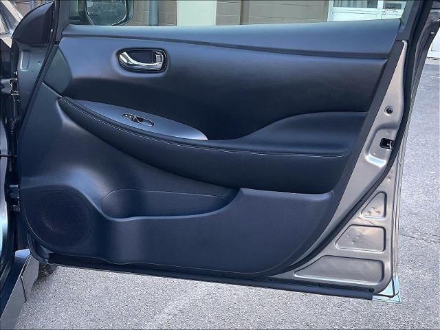 2023 Nissan LEAF S Hatchback