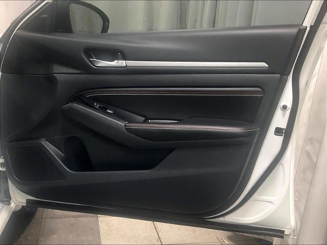 2023 Nissan Altima 2.5 SR AWD Sedan