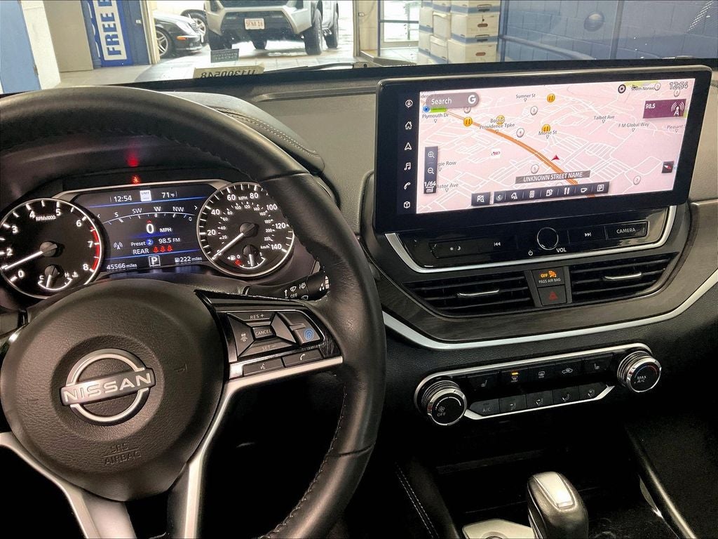 2024 Nissan Altima 2.5 SV