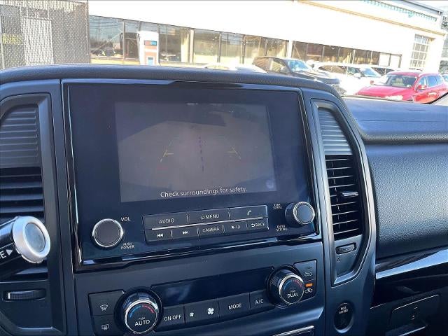 2023 Nissan Titan 4x4 Crew Cab SV