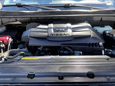 2023 Nissan Titan 4x4 Crew Cab SV