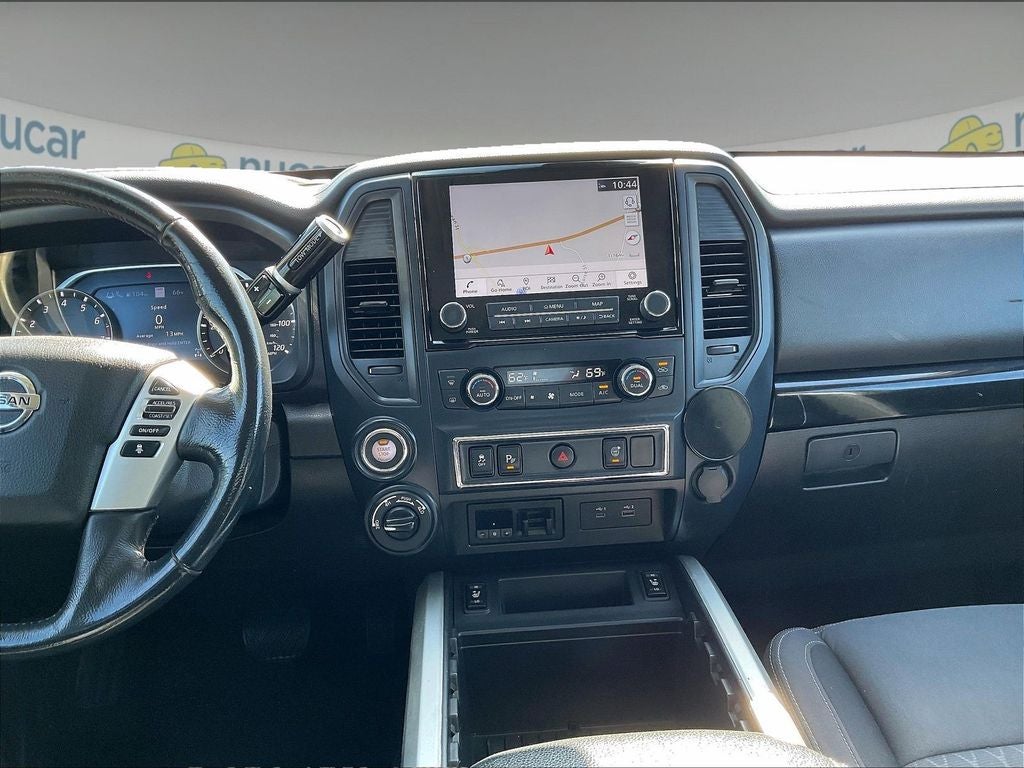 2022 Nissan Titan SV
