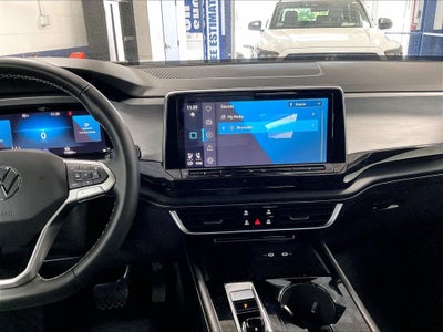 2026 Volkswagen Atlas Cross Sport 2.0T SE w/Technology