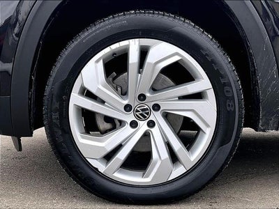 2021 Volkswagen Atlas 2021.5 3.6L V6 SE w/Technology 4MOTION