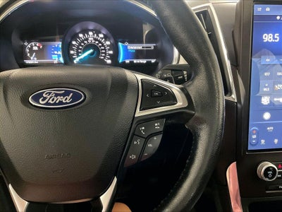 2021 Ford Edge Titanium