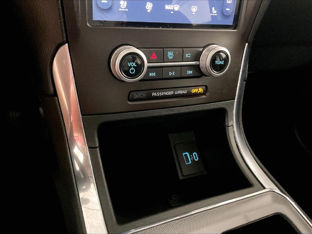 2021 Ford Edge Titanium