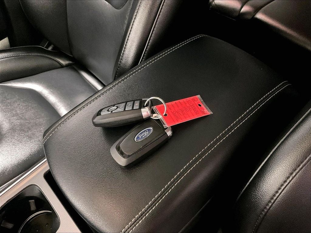 2021 Ford Edge Titanium